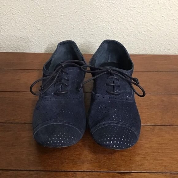 Silvano Sassetti Blue Suede Lace Up Flats Sz 38 US 6 - Picture 3 of 12